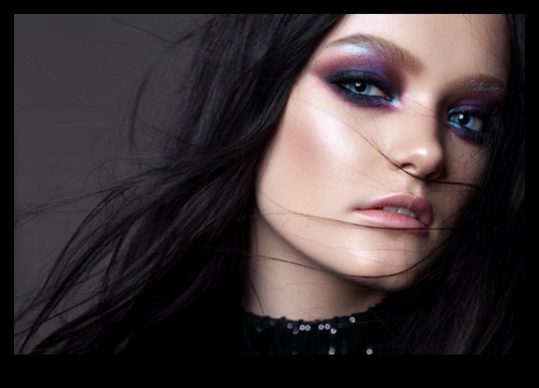 Drosmīgs un skaists: atraisiet dramatisko acu spēku vakara grimā