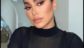 Drosmīgs vaigu sārtums, smalks mirdzums: panāk mirdzumu, izmantojot glam grima paņēmienus